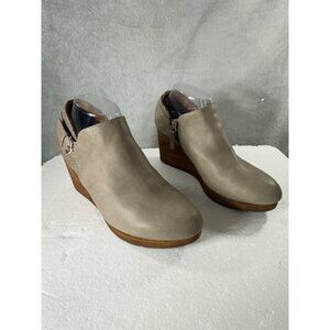 Dr Schools Womens 9.5M Taupe Wedge Ankle Booties